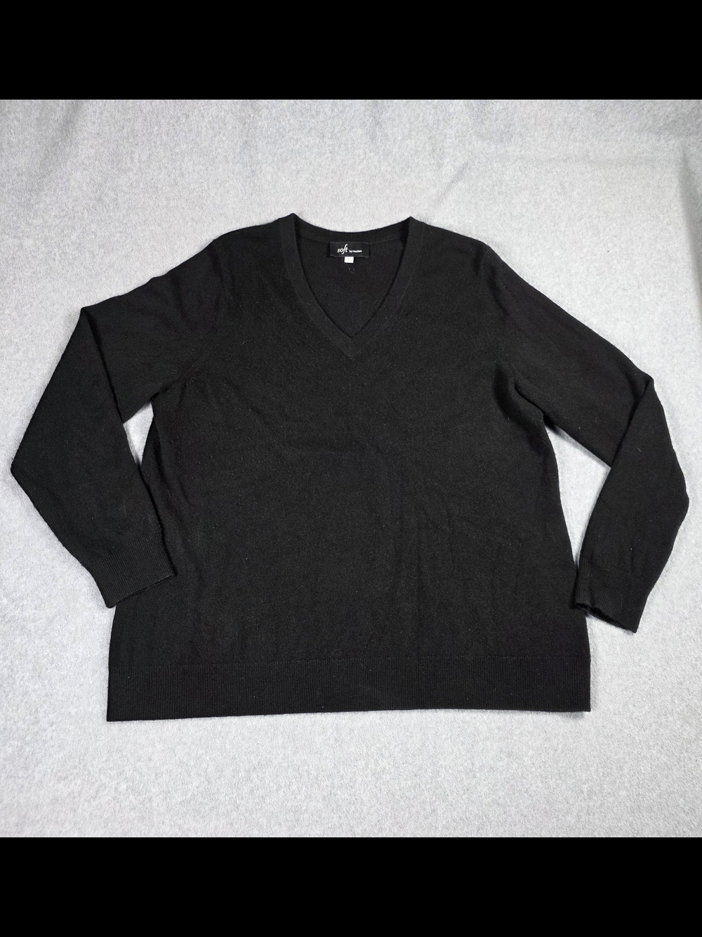 NAADAM Black V-Neck Cashmere-Blend Sweater